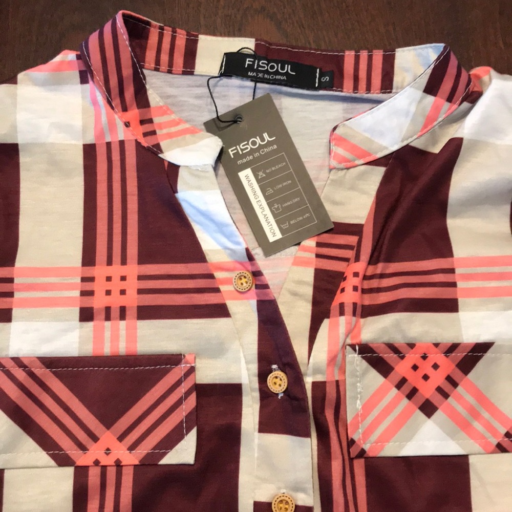 NWT plaid top- S